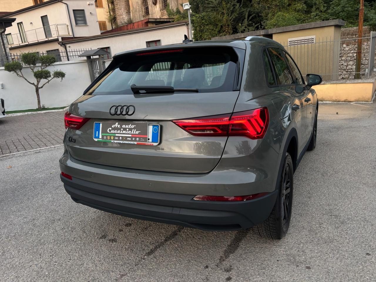Audi Q3 35 TDI 150CV S tronic IDENTITY BLACK - S-LINE FULL - MY 23