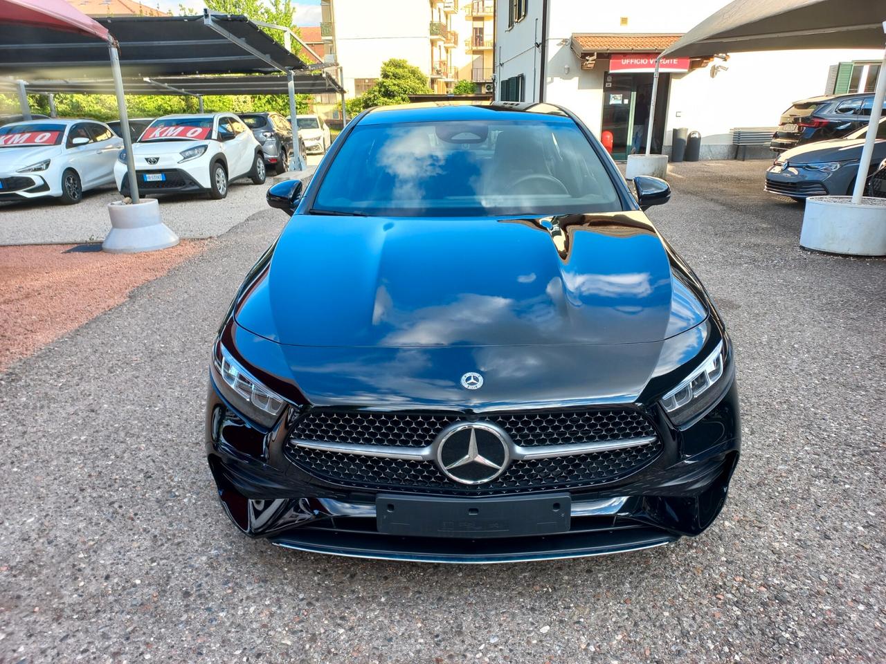 Mercedes-benz A 180 Automatic AMG Line Advanced Plus