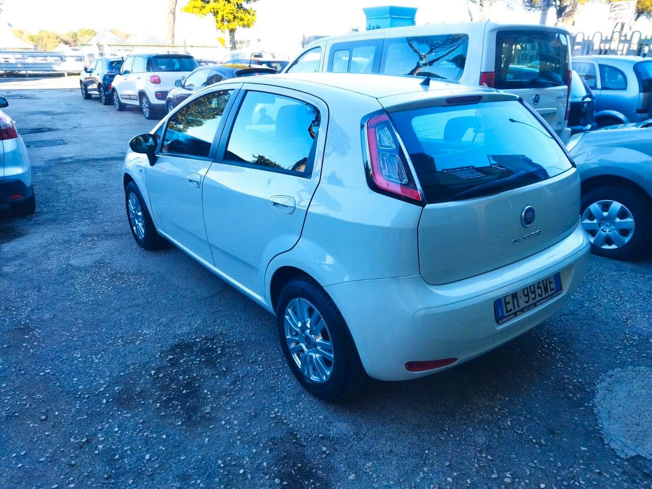 Fiat Punto 1.4 8V 5 porte Easypower 2013