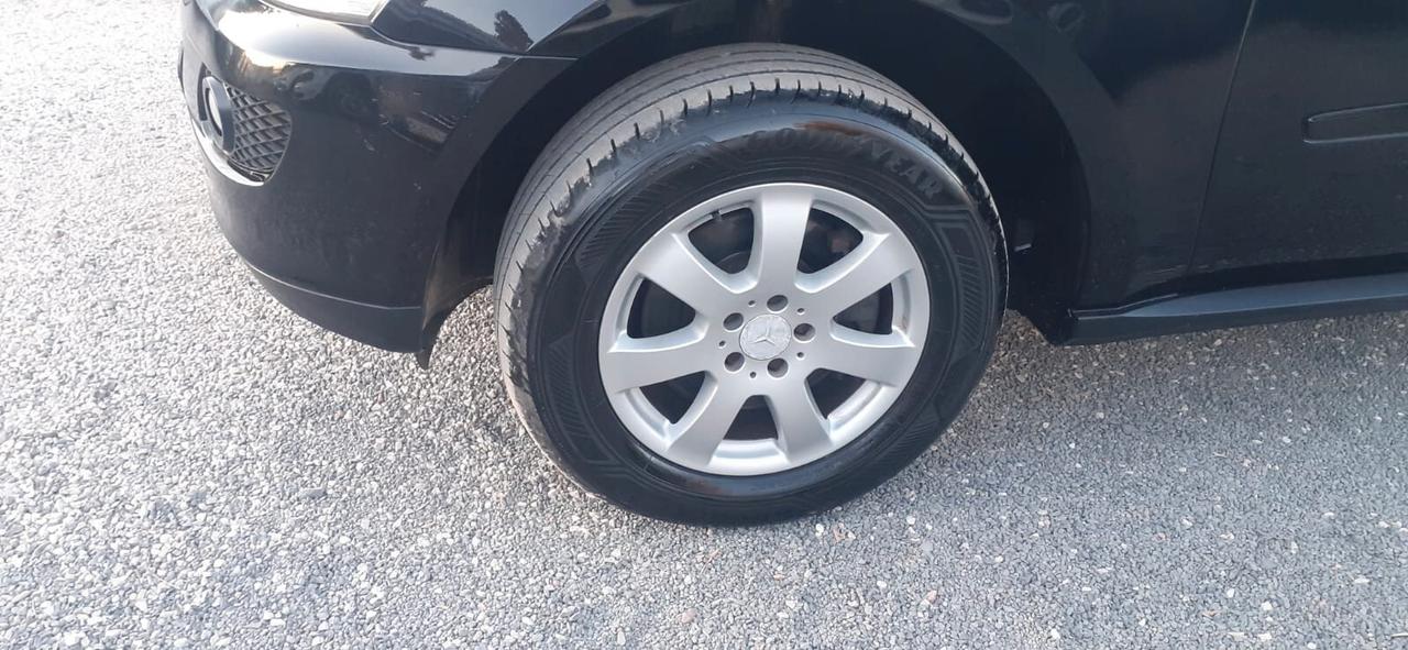 Mercedes-benz ML 280 2007 - 3.0 CDI Lb automobili