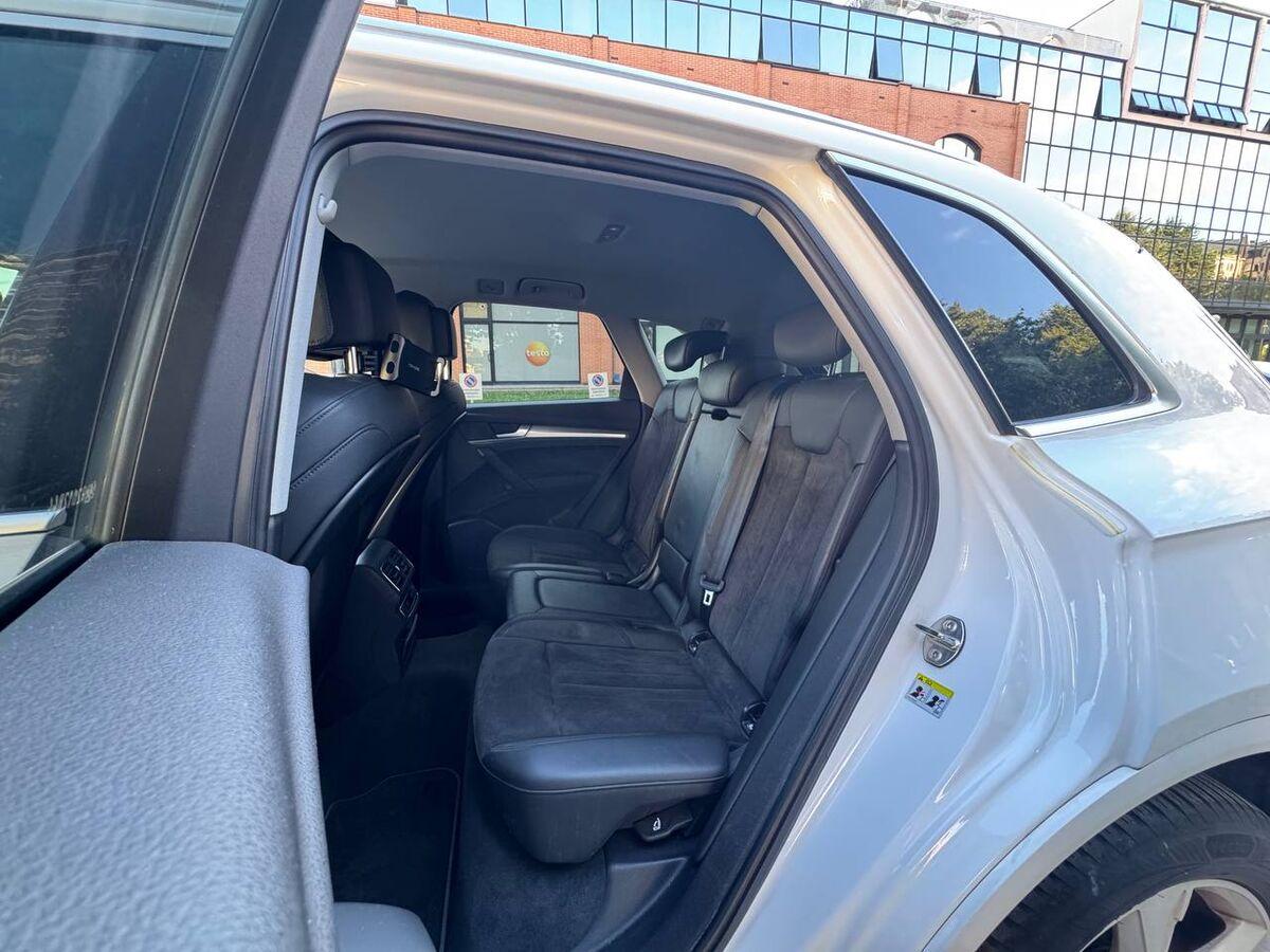 Audi Q5 40 2.0 tdi Sport quattro 190cv s-tronic
