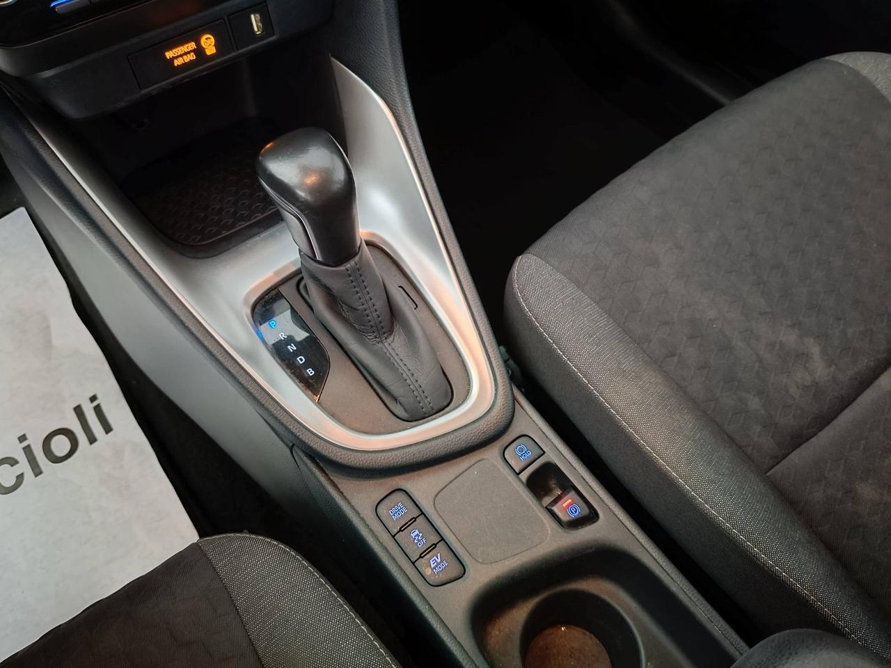 TOYOTA Yaris - NG '20