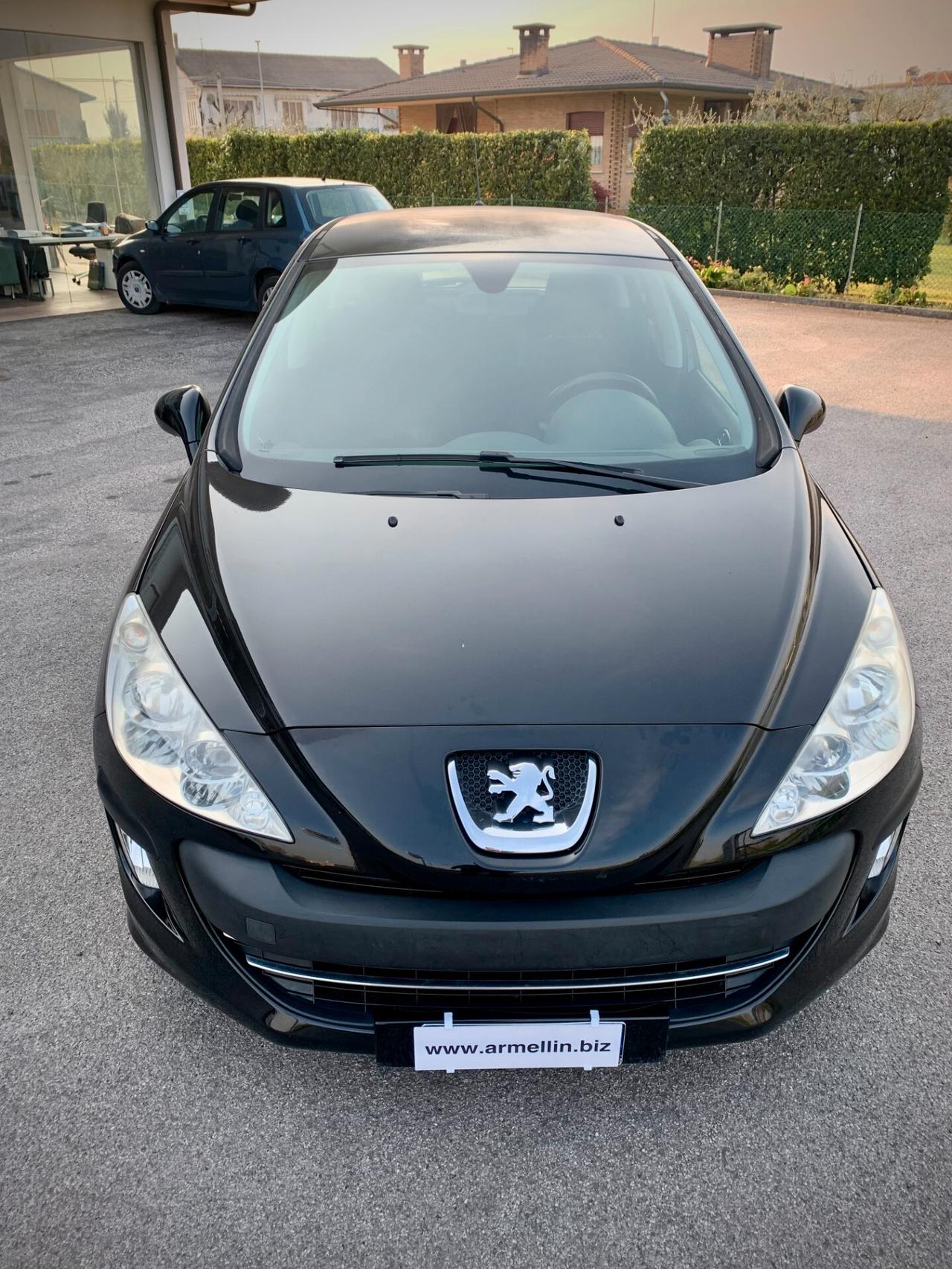 Peugeot 308 1.6 8V HDi