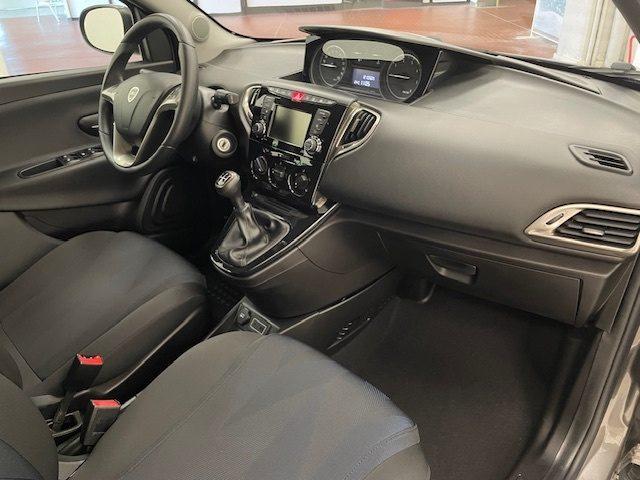 LANCIA Ypsilon III 2015 - 1.3 mjt Gold s&s 95cv my18