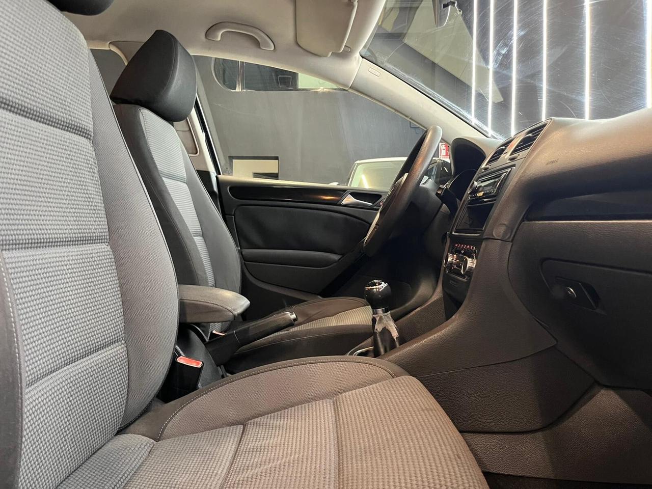 Volkswagen Golf 1.6 TDI DPF 5p. Trendline OK NEOPATENTATI