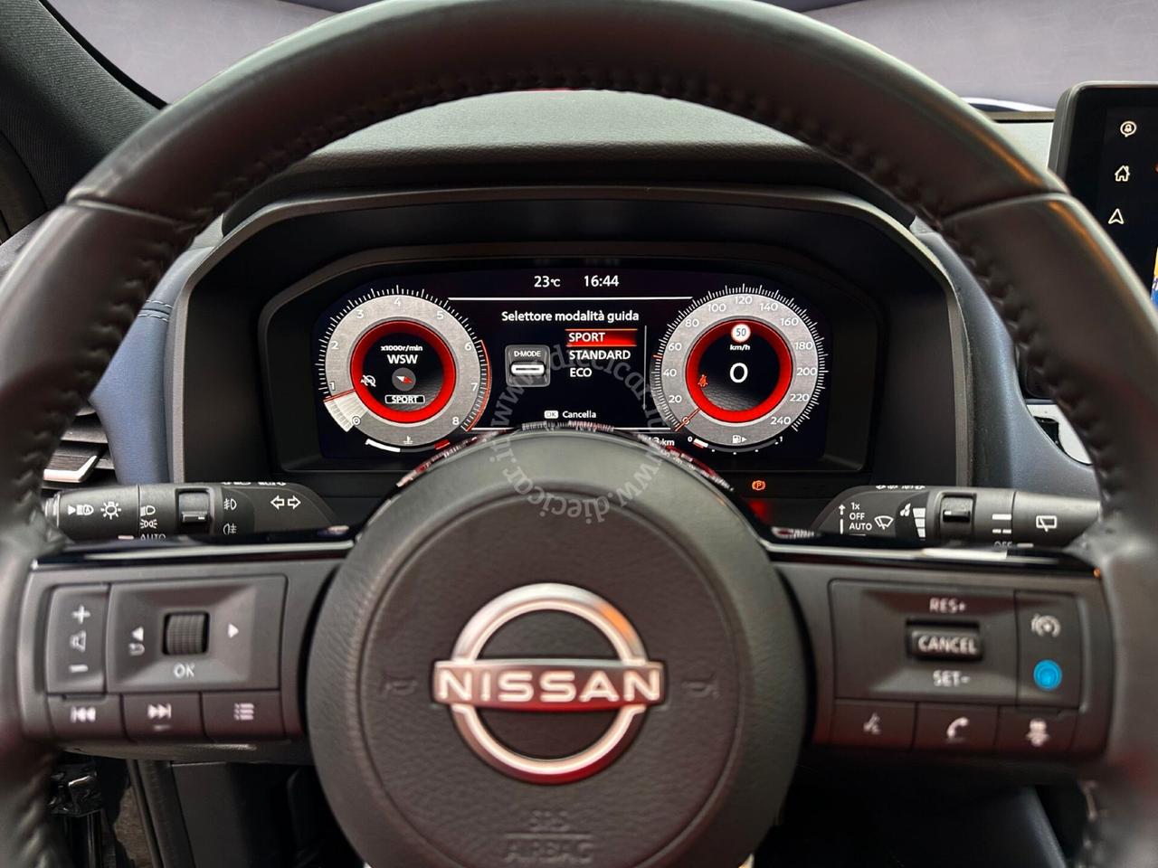 Nissan Qashqai MHEV 140 CV Tekna UNIPRO TETTO TAGLIANDI