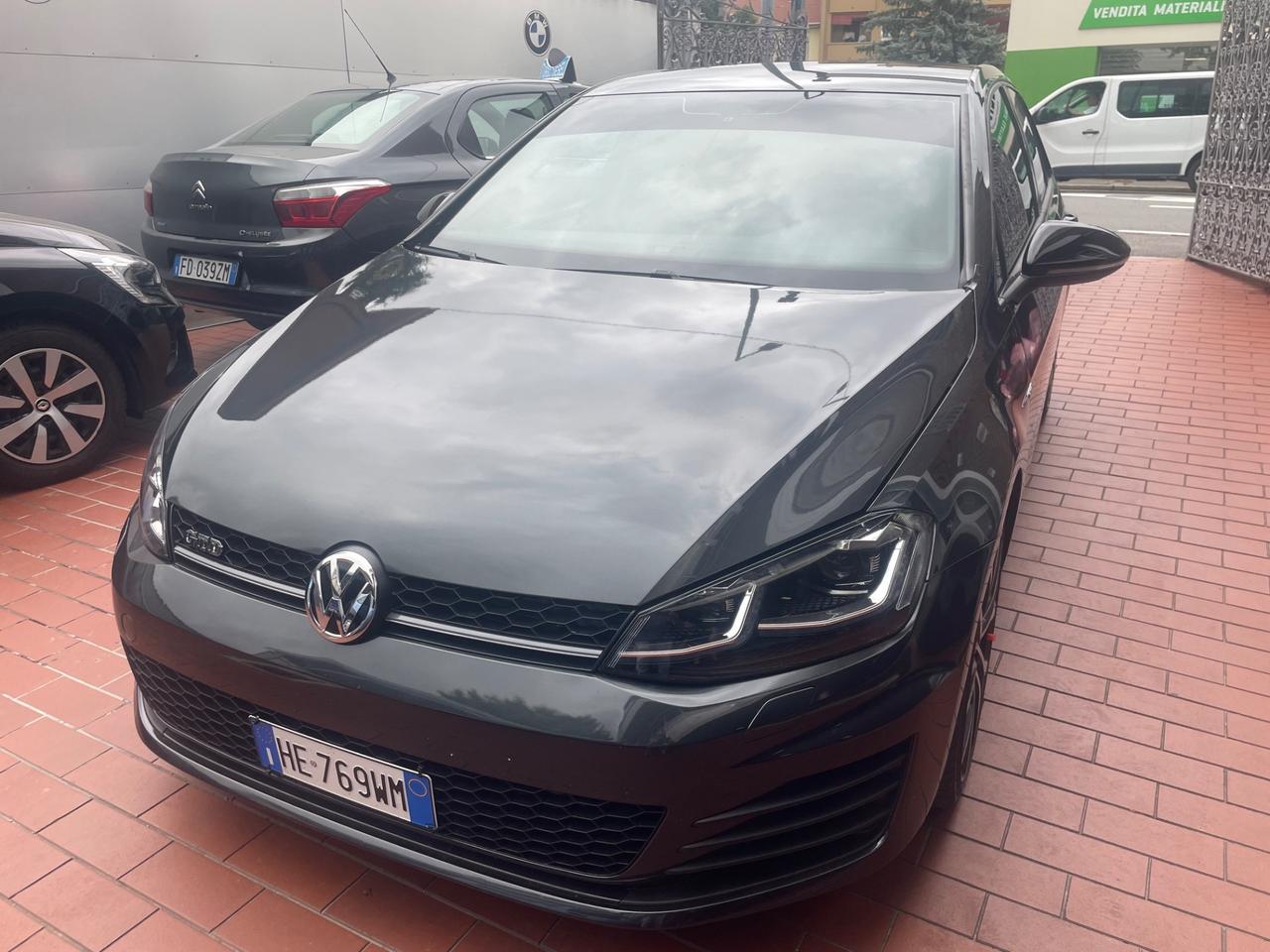 Volkswagen Golf GTD 2.0 TDI DSG 5p. BlueMotion Technology