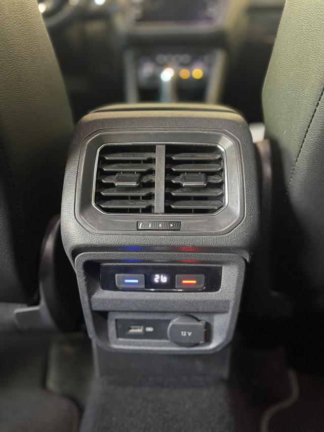 VOLKSWAGEN Tiguan Allspace 2.0 TDI 190 CV SCR DSG 4MOTION R-Line BMT
