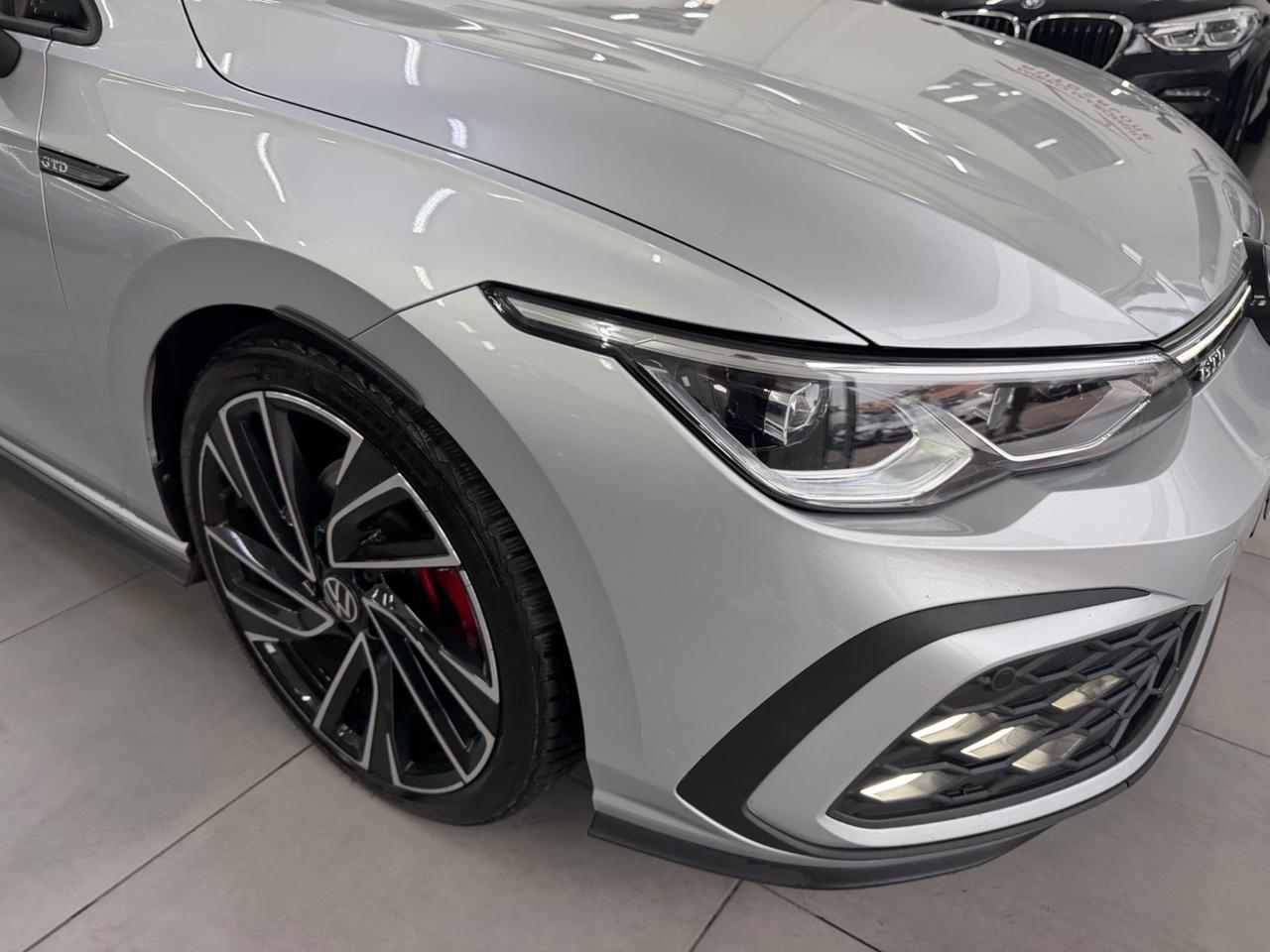 VW GOLF 8 2.0 200 Cv DSG GTD FINANZIABILE