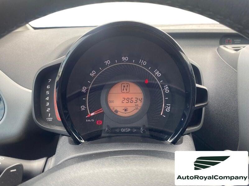 Toyota Aygo Connect 1.0 VVT-i 72 CV 5 porte x-play MMT