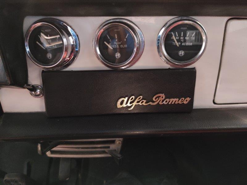 ALFA ROMEO spider - 1750 Veloce (tipo 105.57) "osso di seppia"