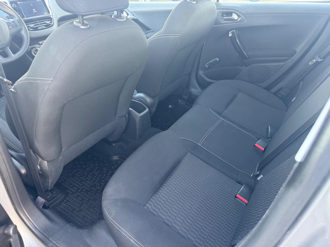 Peugeot 208 BlueHDi 100 S&S 5 porte Active