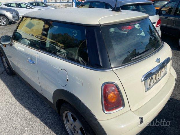 Mini r56 2008