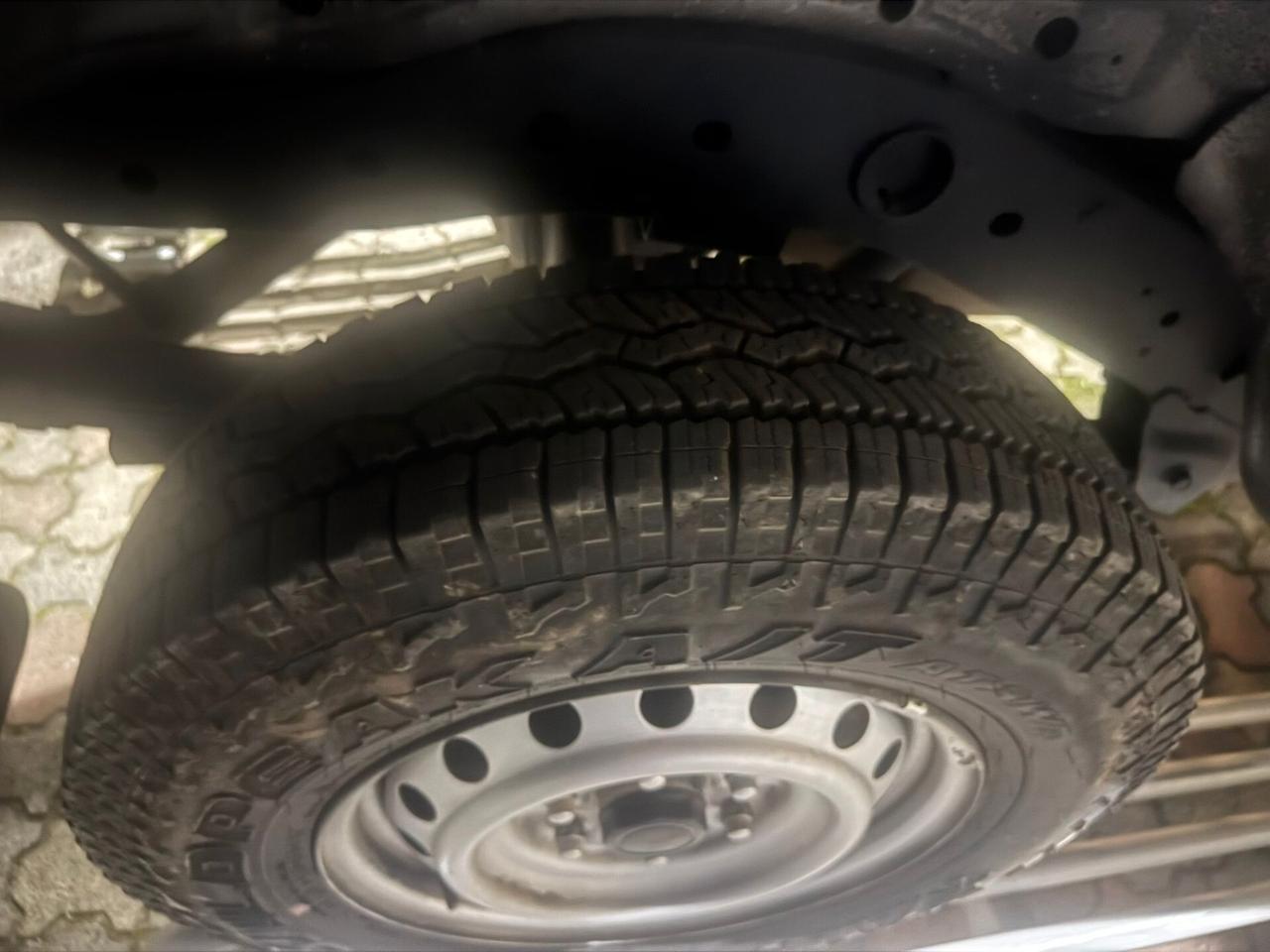 Mitsubishi L200 2.5 DI-D/136CV Single Cab - 2006