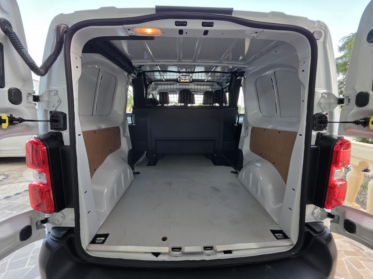 Opel Vivaro 1.5 Diesel 120CV S&S PL-TN-DC M Mobile Furgone#AUTOCARRO#KMZERO#VIRTUAL#CARPLAY