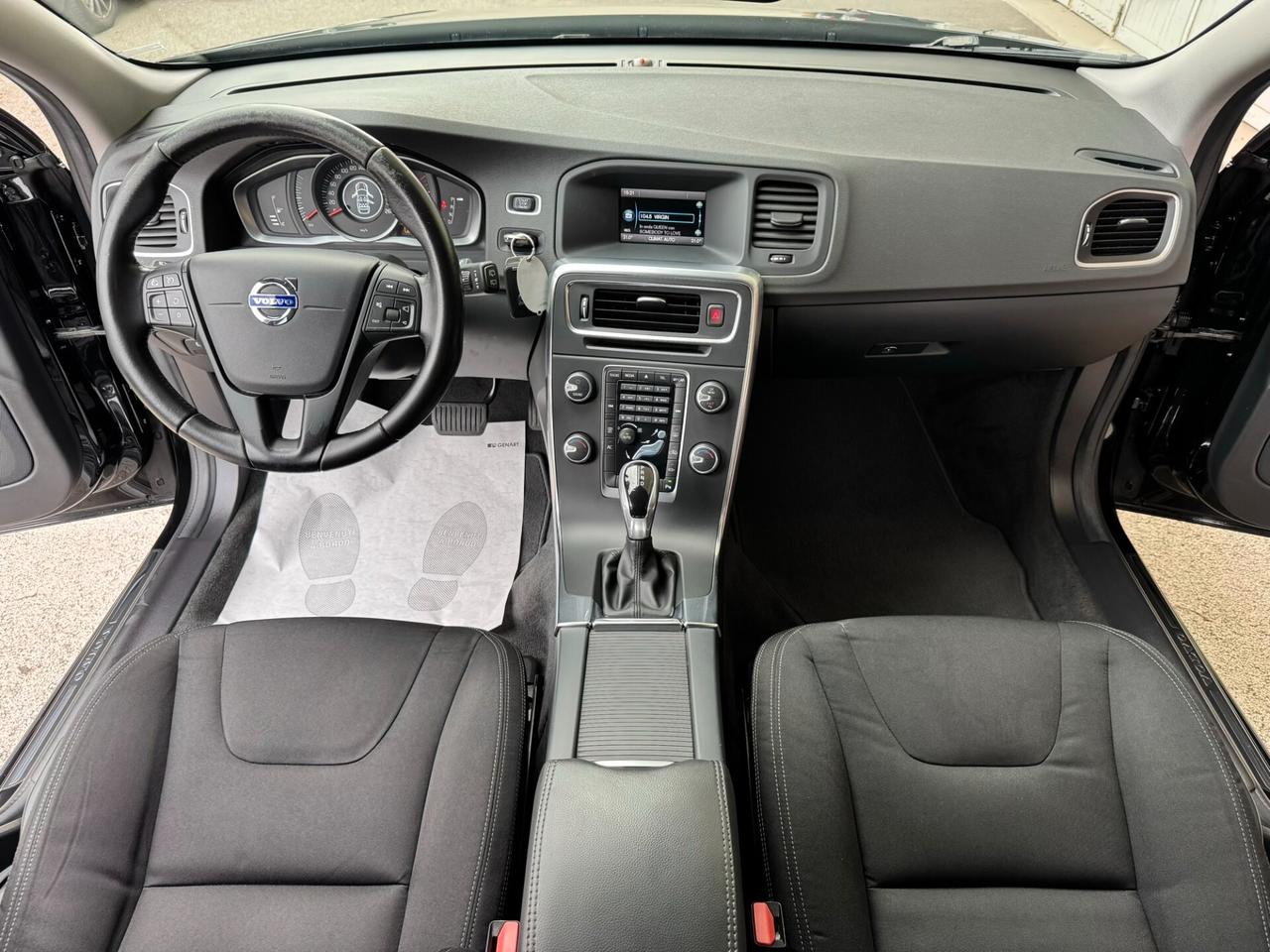 Volvo V60 CrossCountry D3 Business gear GARANZIA24