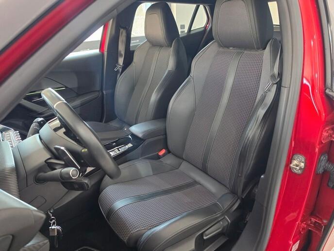 Peugeot 2008 BlueHDi 130 S&S EAT8 GT Line NEOPATENTATI