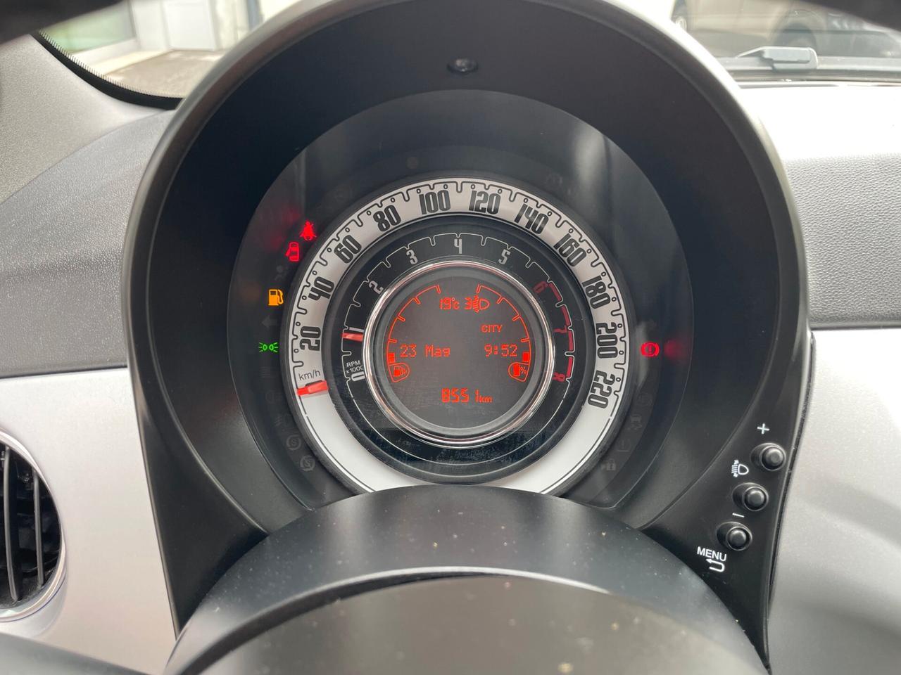Fiat 500 1.0 70CV Hybrid Connect