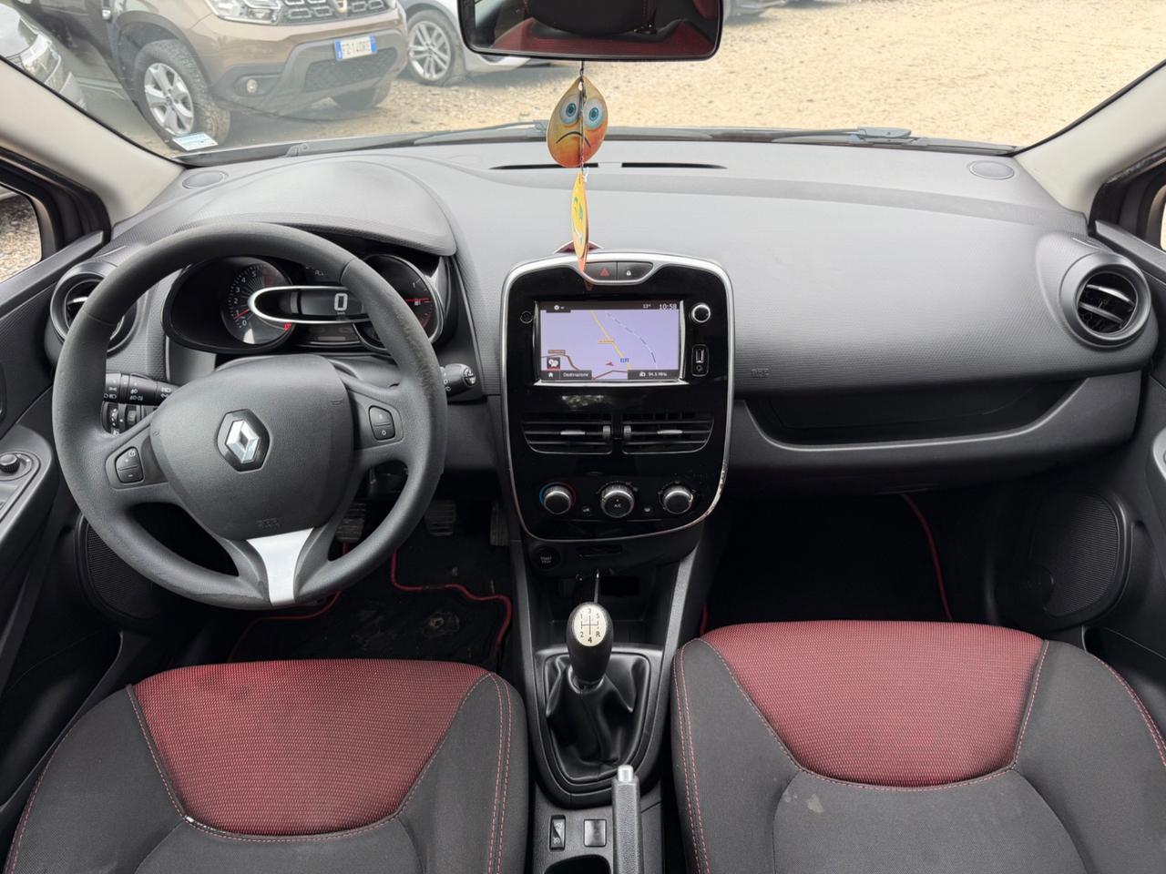 Renault Clio 1.2 75CV 5 porte Life PERMUTE RATE GARANZIA