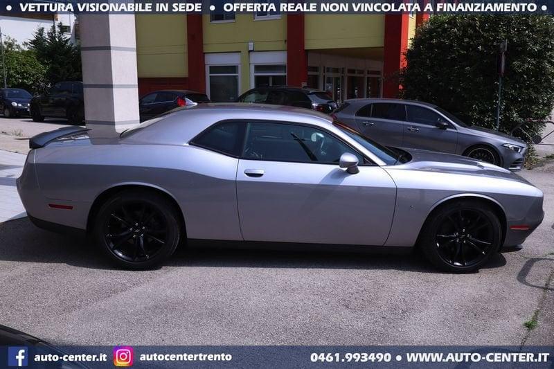 Dodge Challenger 3.6 V6 AT8 SXT *EUROPEA