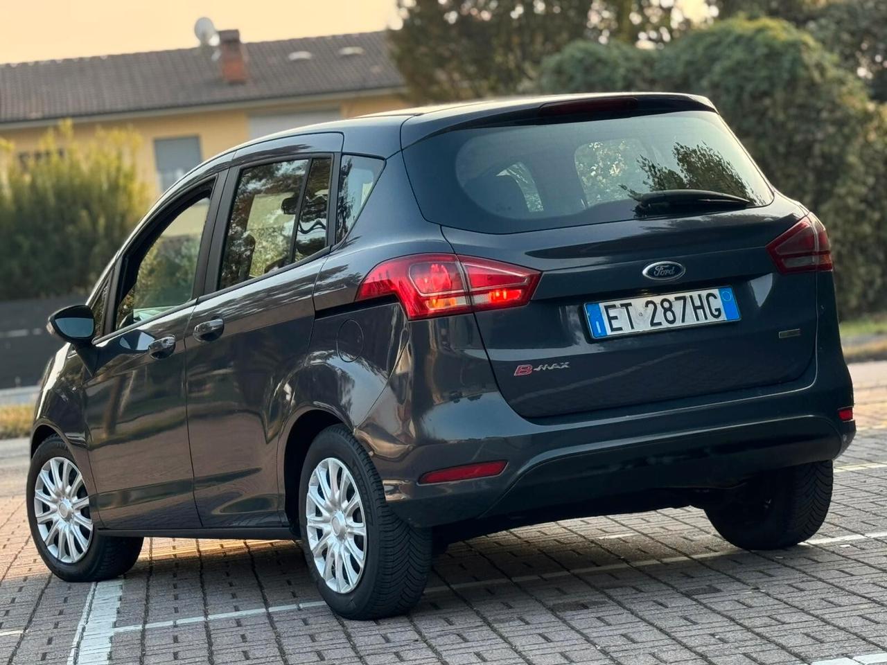 Ford B-Max 1.5 TDCi 75 CV Titanium..CELL 320 147 1147 WUATSAPP