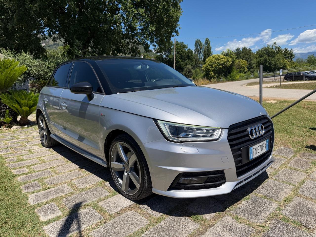 Audi A1 SPORTBACK S-LINE 1.4TDI 90CV-2017