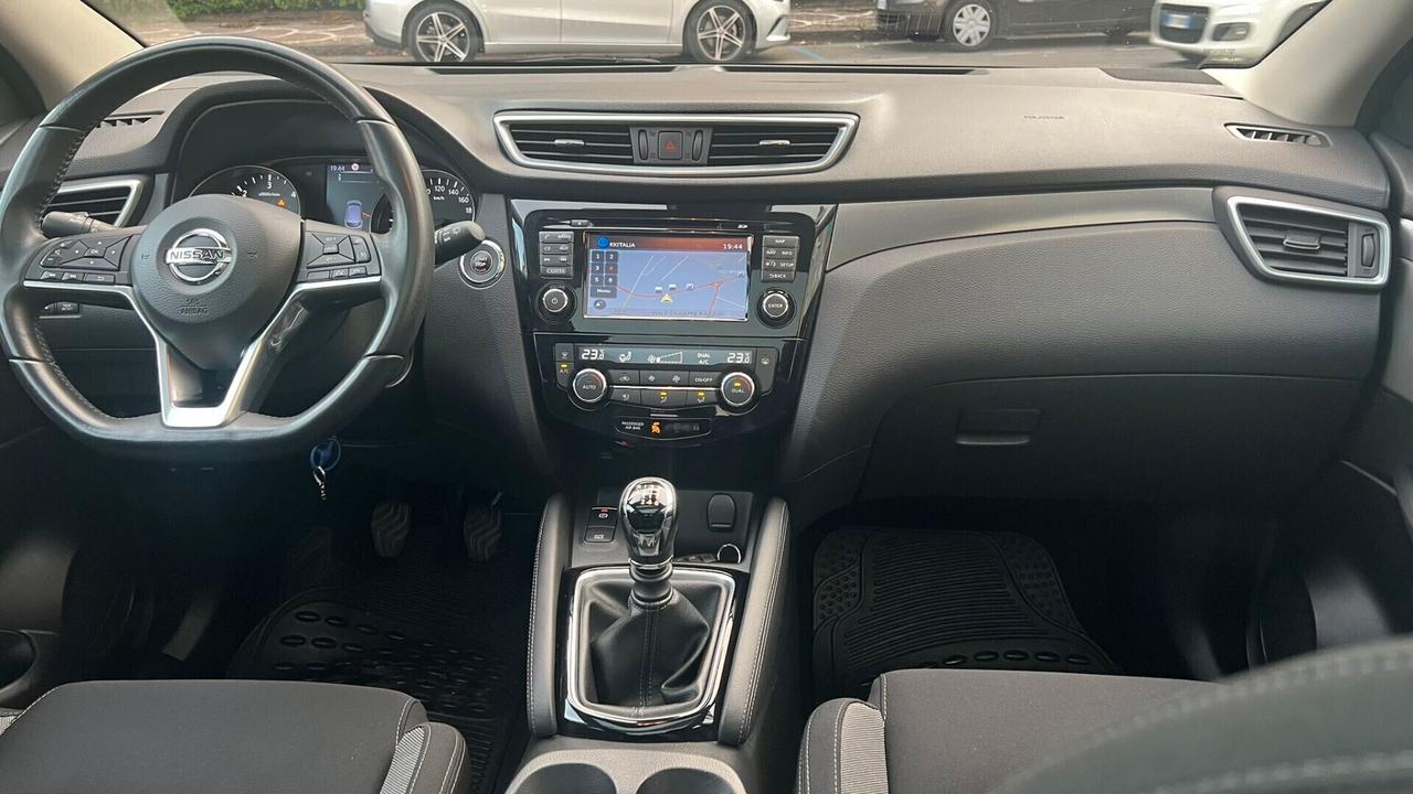 Nissan Qashqai 1.6 dCi 130 Cv 2WD N-Connecta Tetto Panoramico Full Led Navi