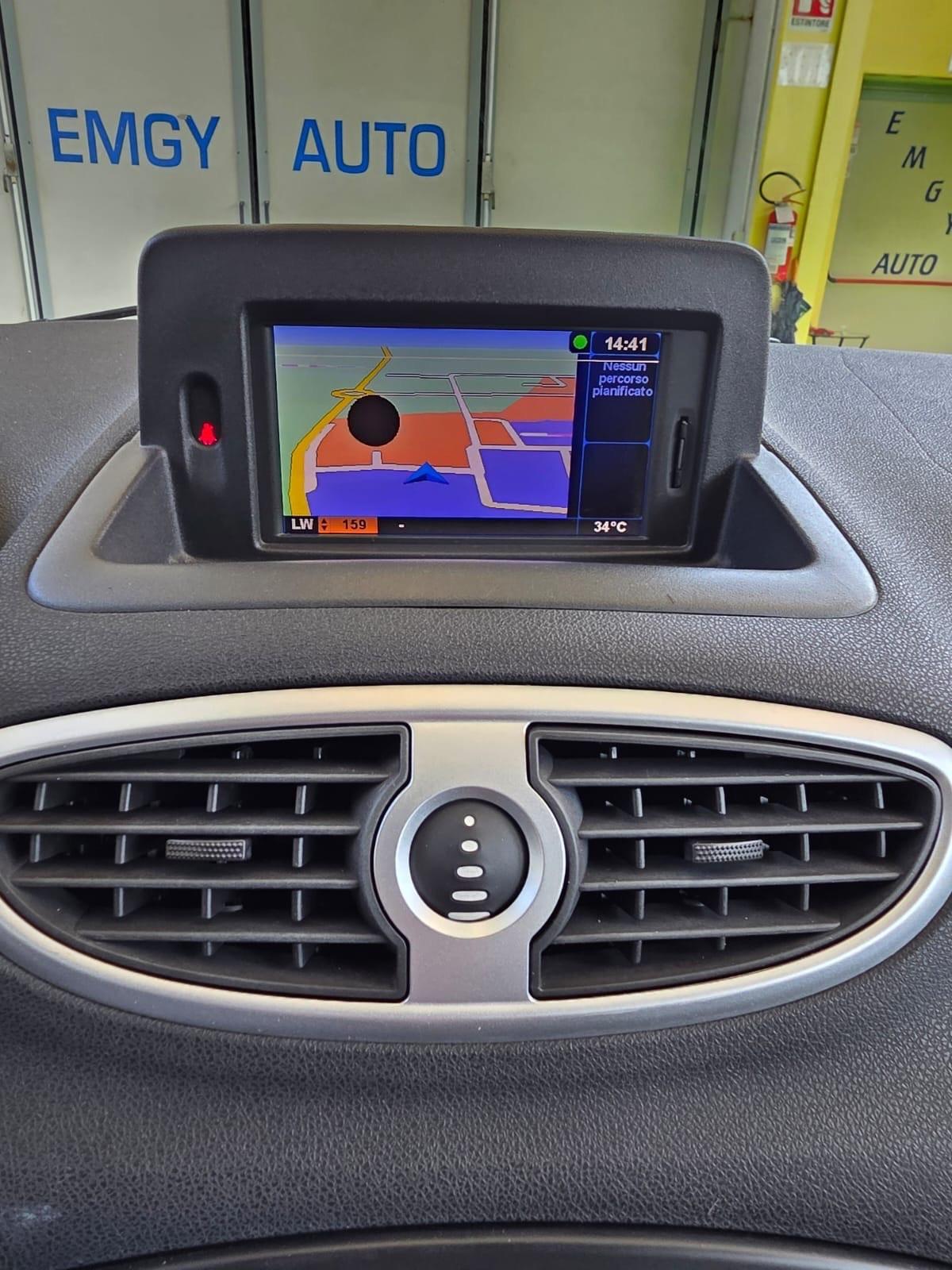 Renault Clio 1.2 16V 3 p. Luxe Neopatentati
