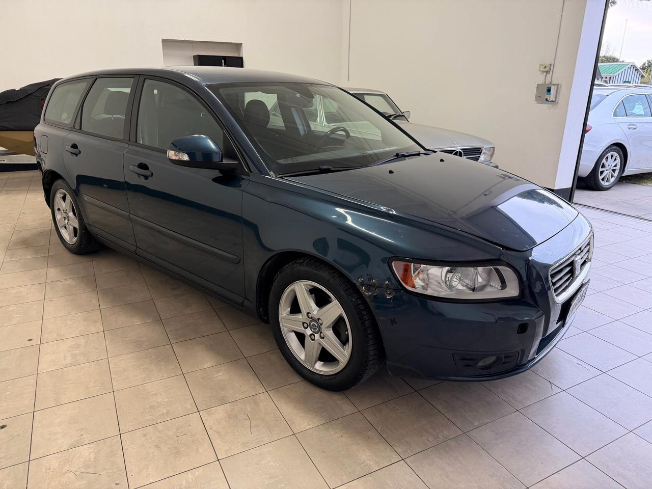 Volvo V50 D2 POLAR 2010 1.6D OK NEOPATENTATI
