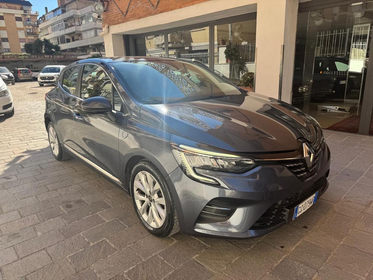 RENAULT Clio TCe 90CV 5 porte Intens