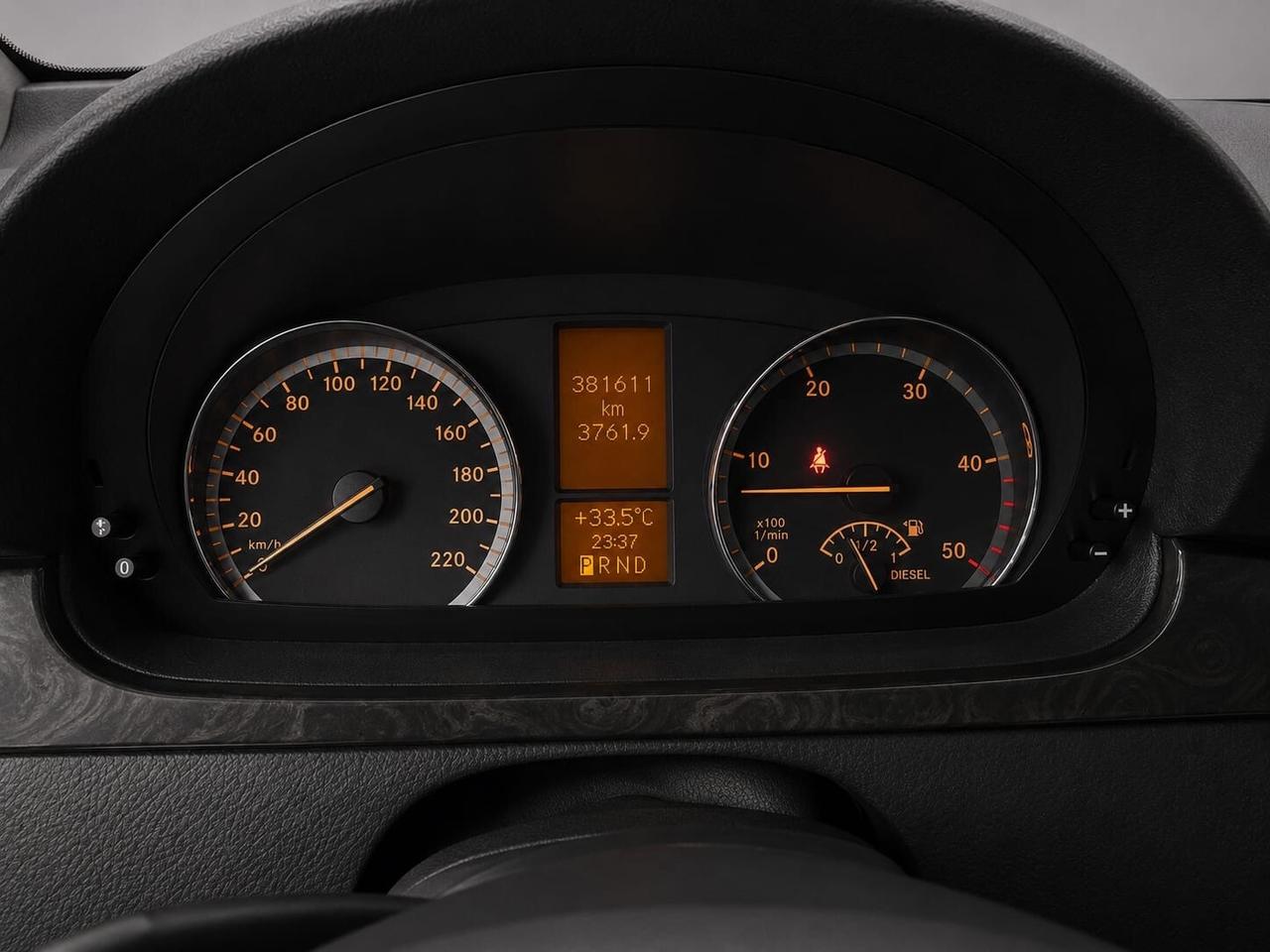 Mercedes-benz Viano 3.0 CDI Avantgarde Edition 125