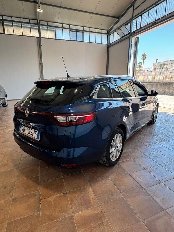 RENAULT MEGANE 1.5 SW AUTOMAT. AUTOCARRO