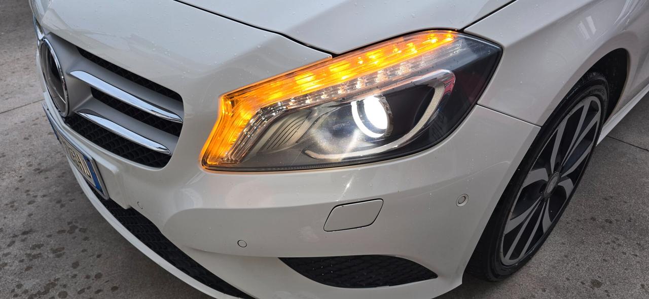 Mercedes-benz A 180 d Automatic Premium