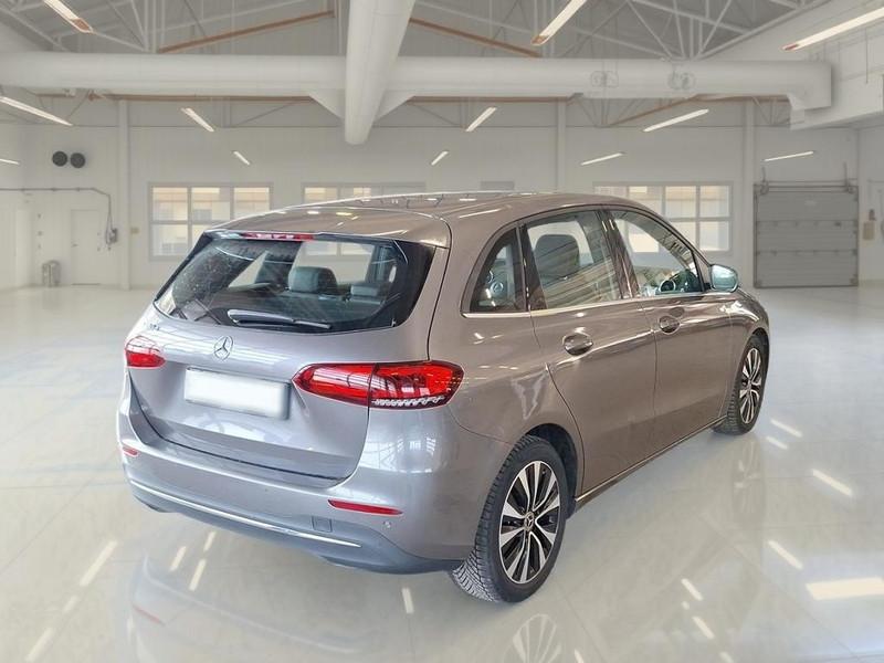 MERCEDES-BENZ B 180 D AUTOMATIC BUSINESS EXTRA MONOVOLUME