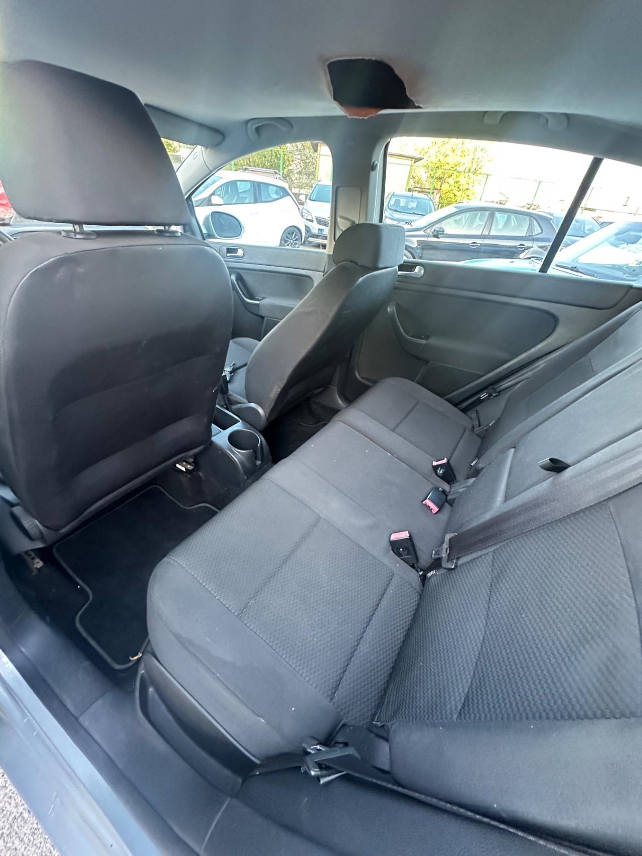 Volkswagen Golf Plus 1.6 TDI DPF Comfortline