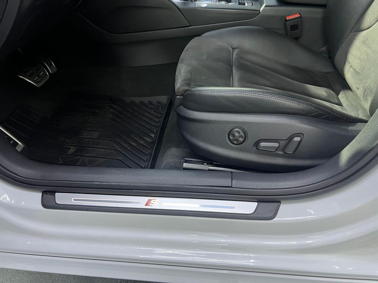 Audi A3 SPB 35 TDI S tronic Sline Edition