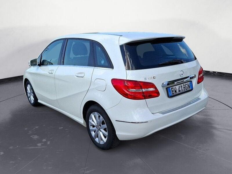 Mercedes-Benz Classe B B 180 BlueEFFICIENCY Executive
