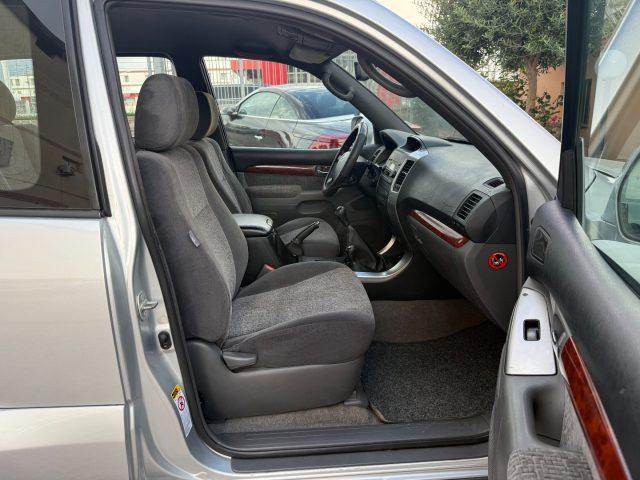 TOYOTA Land Cruiser 3.0 D-4D 16V cat 3 porte Sol