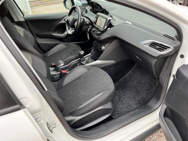 PEUGEOT 2008 1.2 PureTech 82 Active