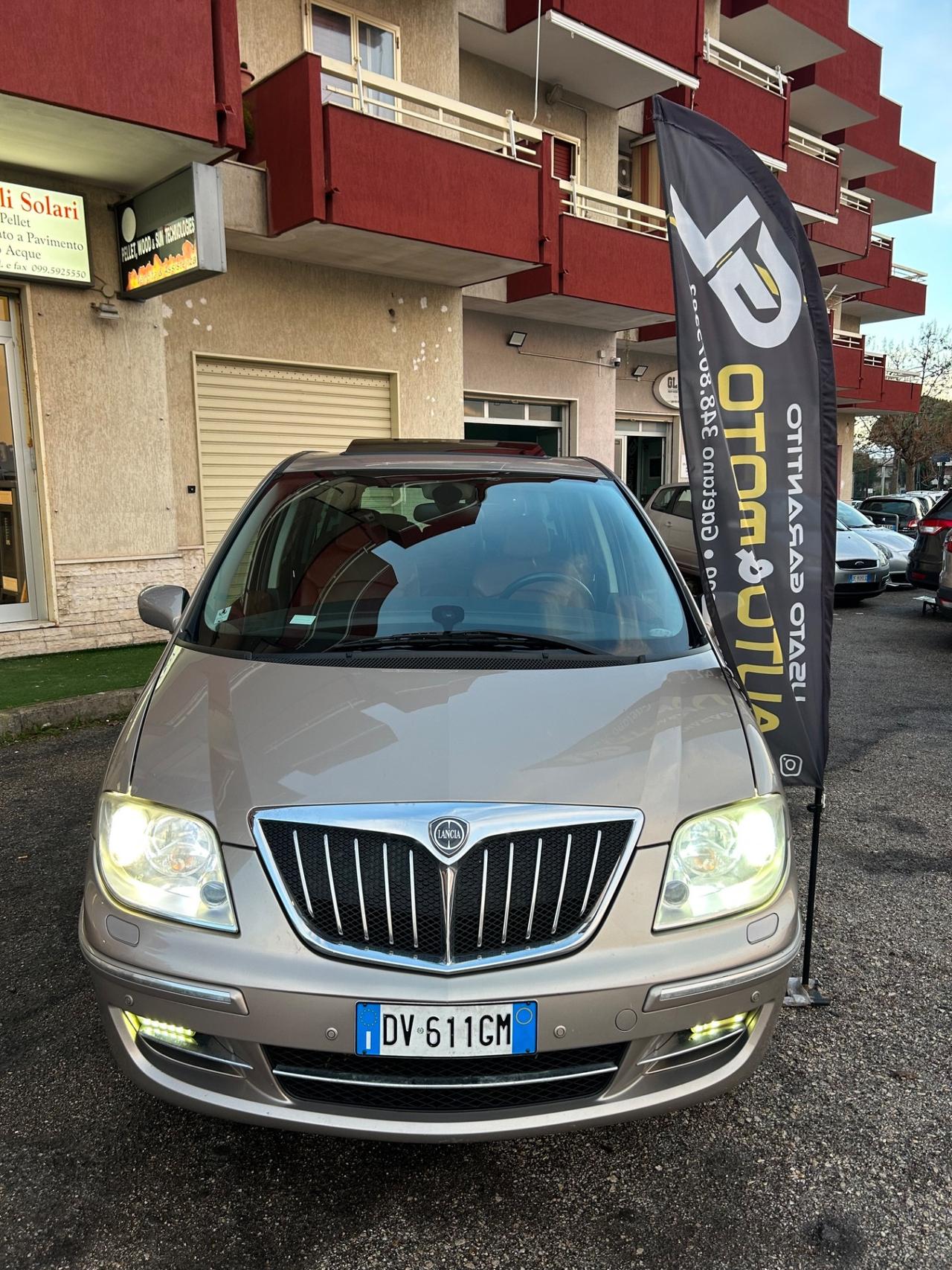 Lancia Phedra 2.2 MJT Limited Edition