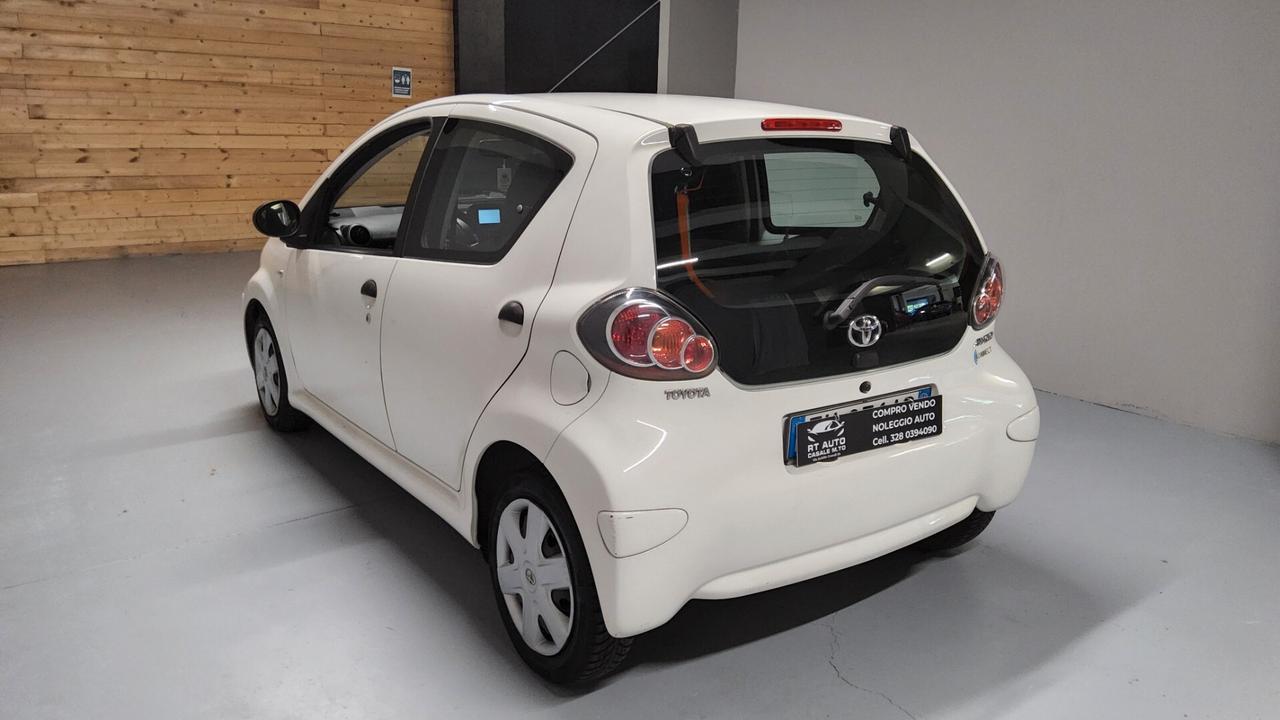 Toyota Aygo 1.0 12V VVT-i 5 porte