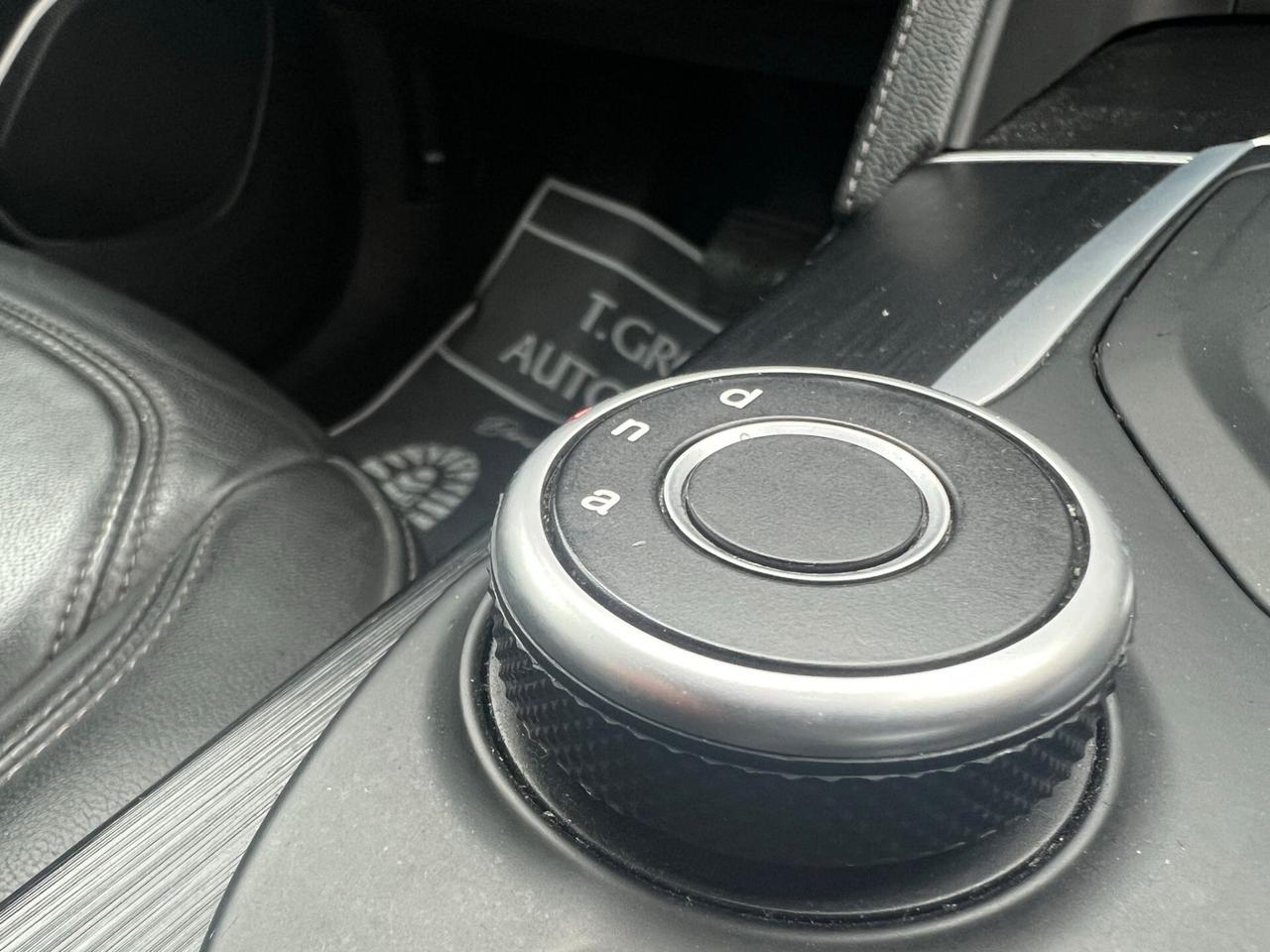 Alfa Romeo Stelvio 2.2 Turbodiesel 160 CV AT8 RWD Business