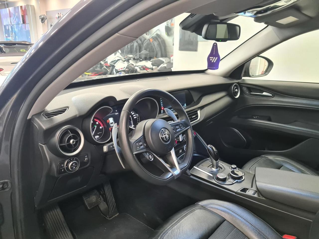Alfa Romeo Stelvio 2.2 Turbodiesel 210 CV AT8 Q4 Super