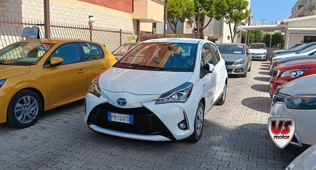 TOYOTA YARIS 1.5 HYBRID AUTO-PREZZO PROMO!