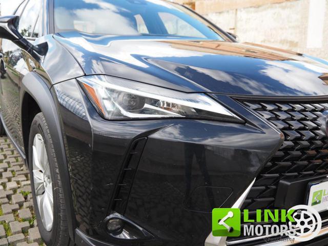 LEXUS UX 250h Hybrid Business