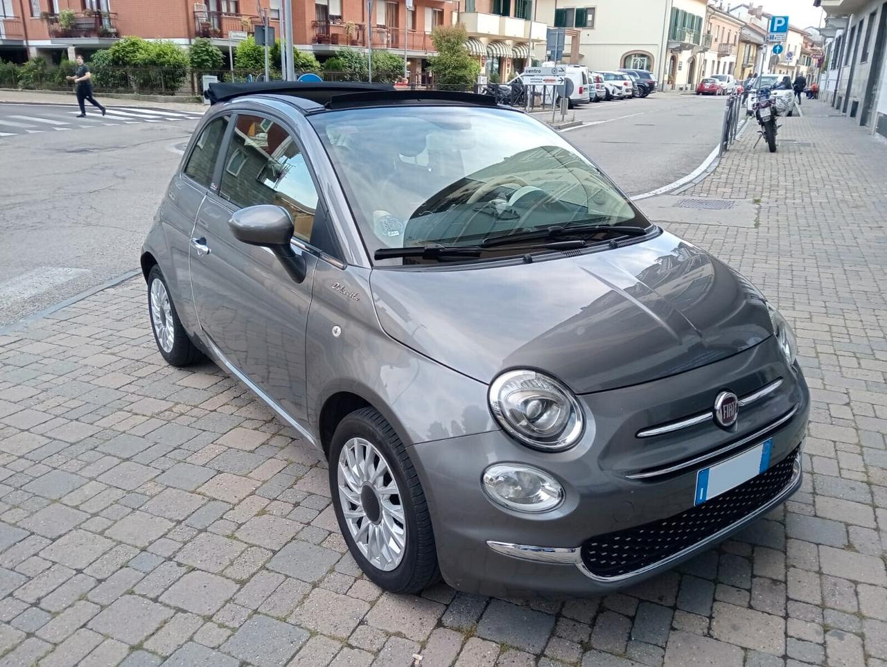 Fiat 500 C 1.0 Hybrid Dolcevita