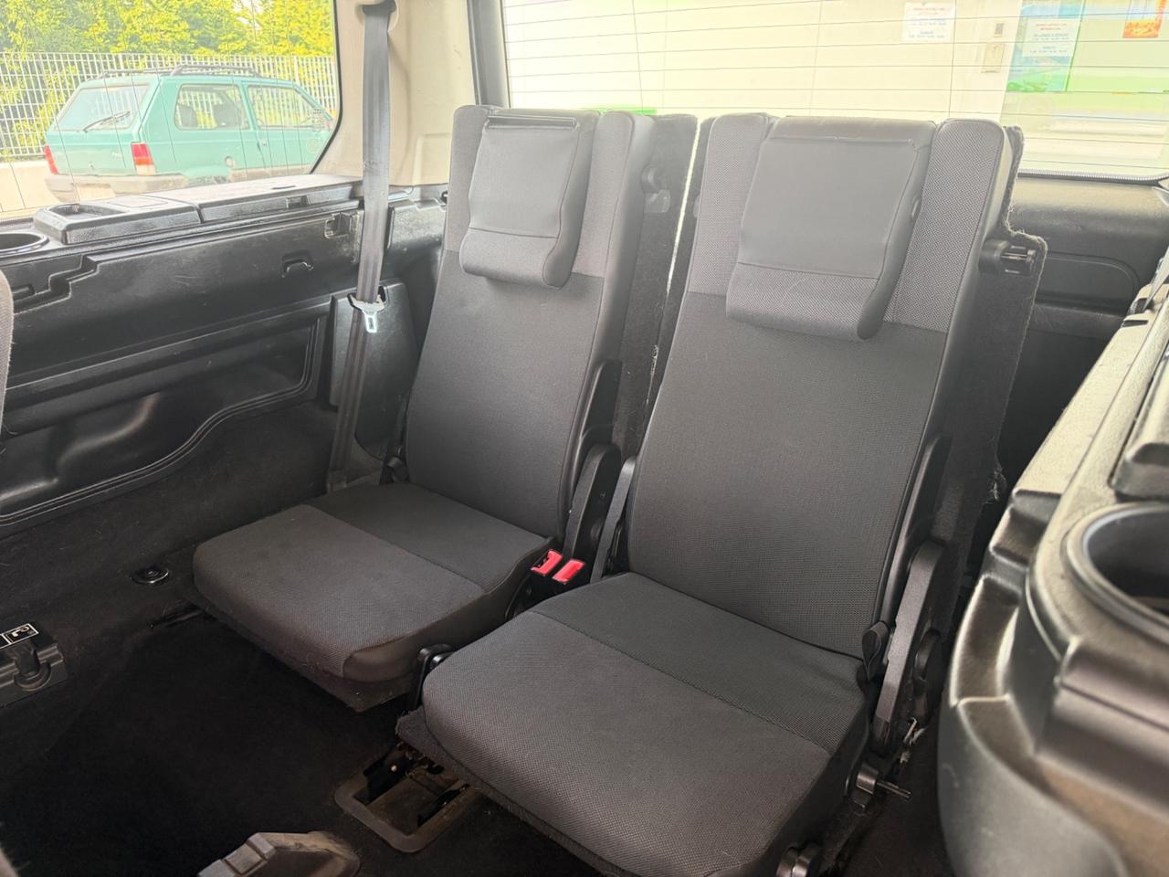 Land Rover Discovery 3 2.7 TDV6 HSE