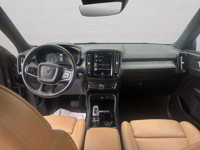 VOLVO XC40 T4 Recharge Plug-in Hybrid Inscription