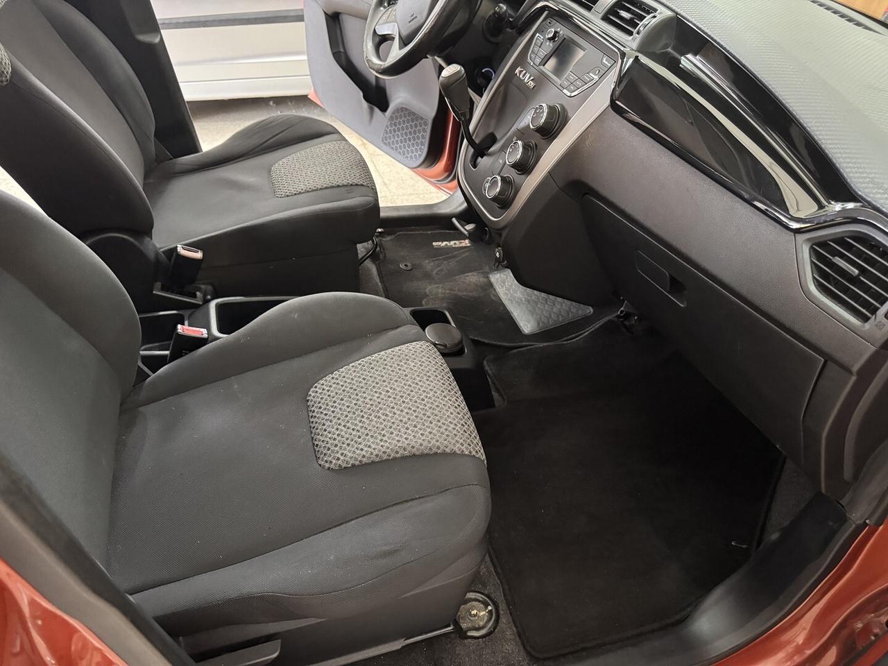 MAHINDRA KUV100 1.2 GPL 80Mila Km.