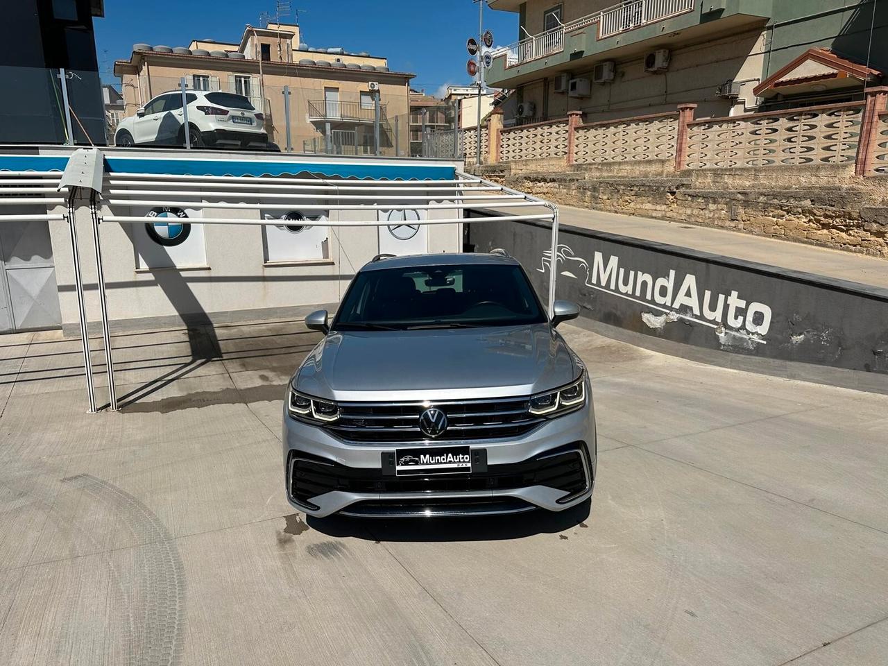 Volkswagen Tiguan 2.0 TDI 150 CV SCR DSG 4MOTION R-Line